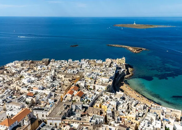 Palazzo Celina فندق مبيت وإفطار غالّيبولي