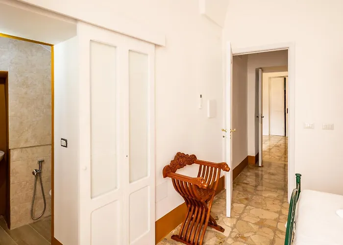 Palazzo Celina Bed & Breakfast 3*